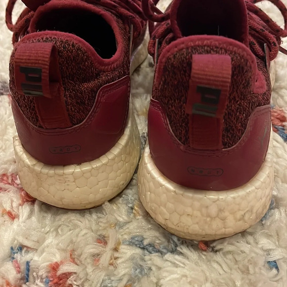 Red Puma Sneakers - Picture 3 of 5